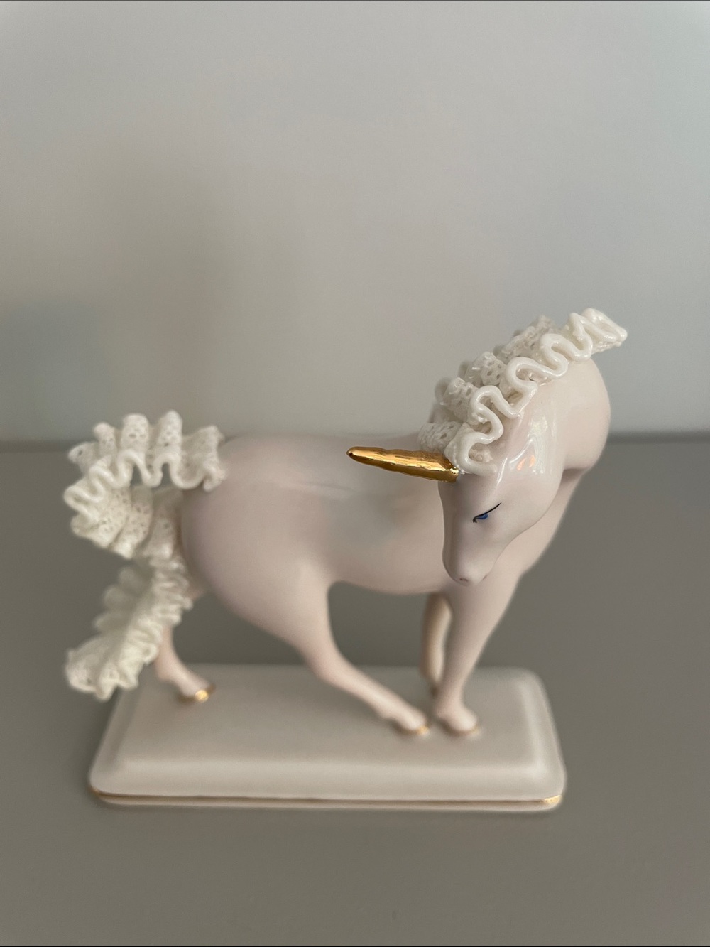 Vintage and RARE Franklin mint 1991 Porcelain Lace Unicorn Figurine